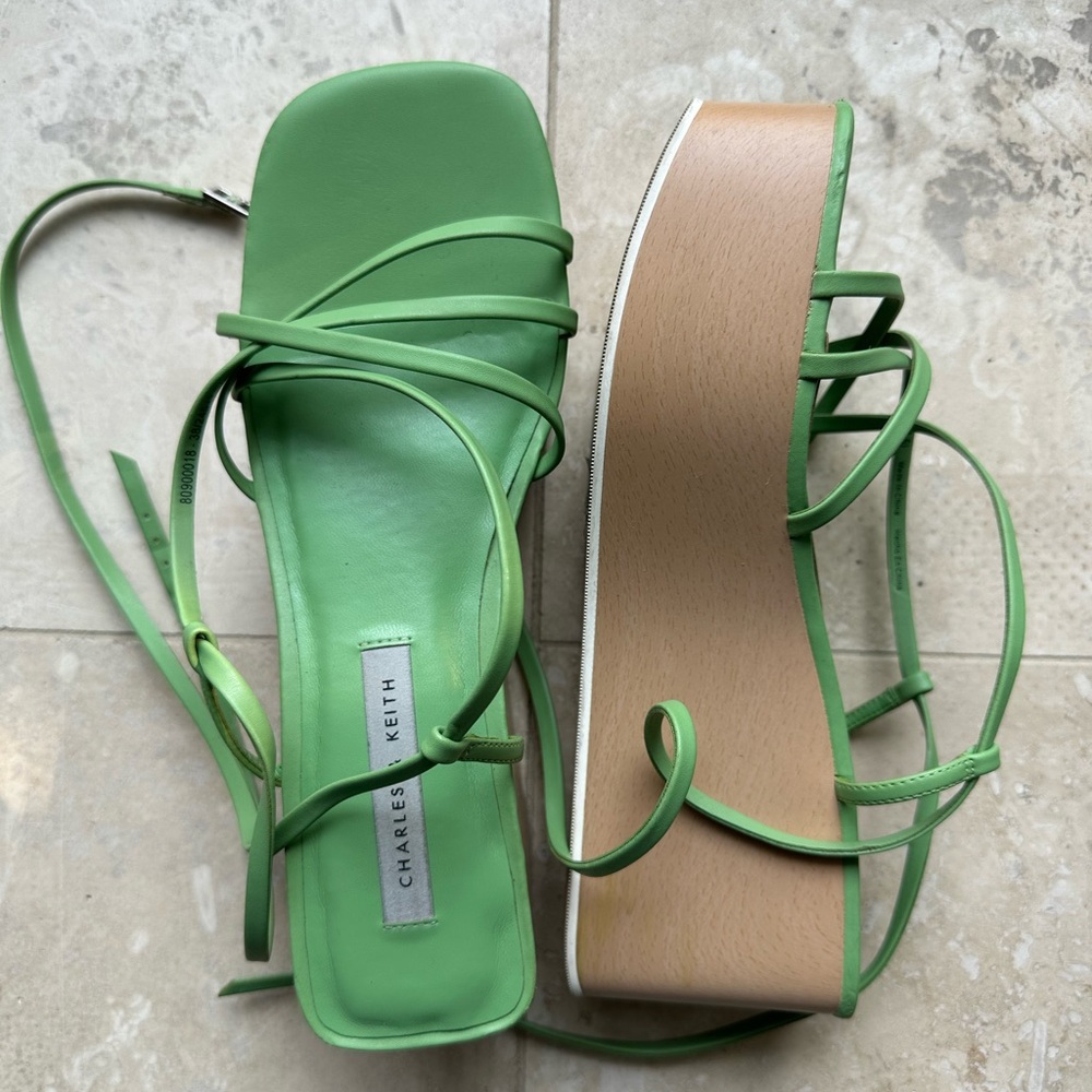 Green Platform Strappy Sandals